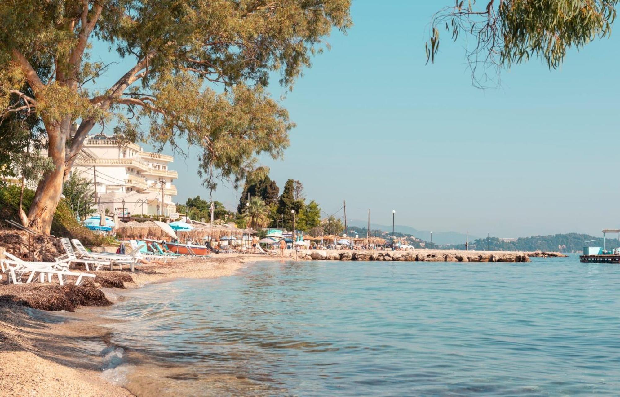 Corfu Hotel Apartments Benitses  Luaran gambar
