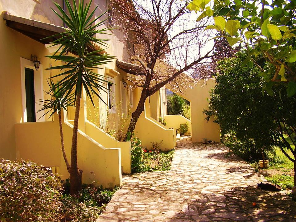 Corfu Hotel Apartments Benitses  Luaran gambar